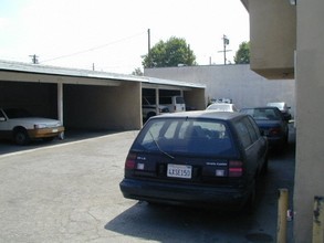 Compton Apartments in Compton, CA - Building Photo - Other