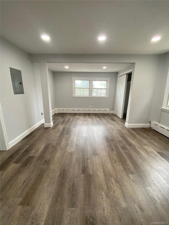 178 N Washington St in Sleepy Hollow, NY - Building Photo