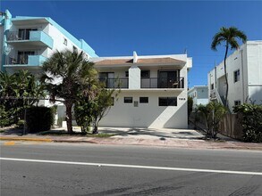 7915 Harding Ave in Miami Beach, FL - Building Photo - Building Photo