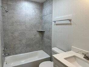 539 Farm to Market Rd 770 in Liberty, TX - Building Photo - Building Photo