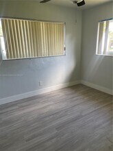 1172 NW 100th Terrace in Miami, FL - Building Photo - Building Photo