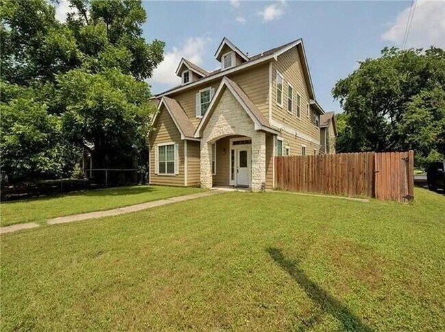 property at 5501 Duval St