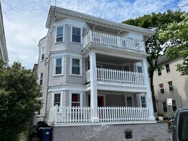 31 Barry St, Unit 2 in Boston, MA - Building Photo
