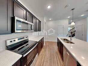 2996 Rolling Acrs Rd in Green Cove Springs, FL - Building Photo - Building Photo