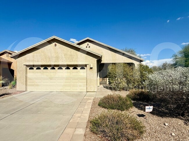 3259 S Lakeside Ridge Loop