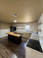 400 S Vicks St in Decatur, TX - Building Photo - Building Photo