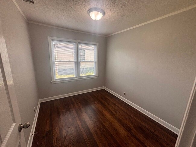 2269 Longstreet Dr in Memphis, TN - Building Photo - Building Photo