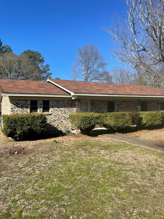 1222 Bayer St, Unit 1222 in Malvern, AR - Building Photo