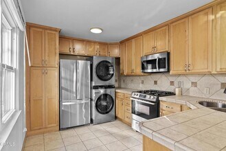 2463 Federal Ave in Los Angeles, CA - Foto de edificio - Building Photo