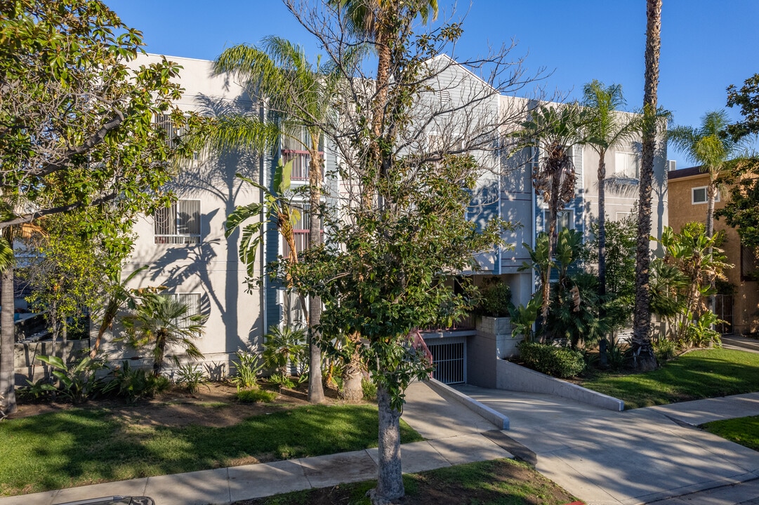 432 N Kenwood St in Glendale, CA - Building Photo