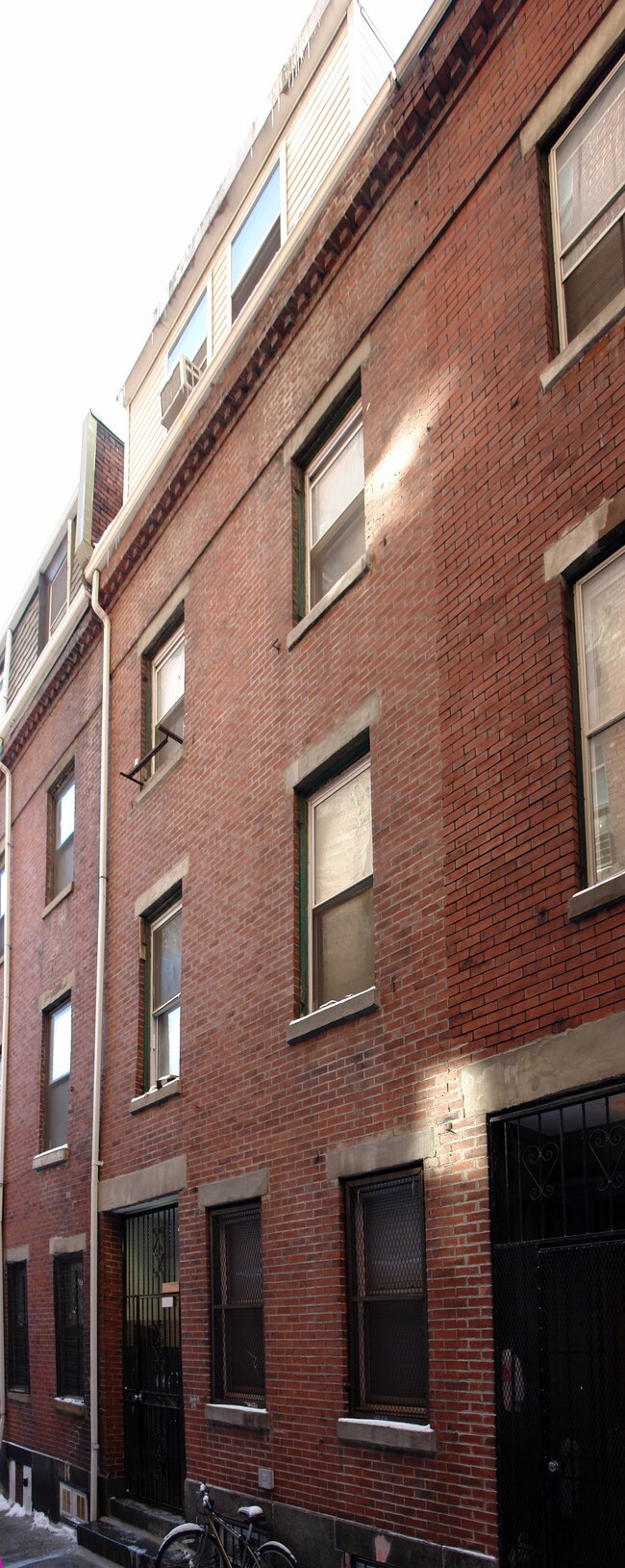 9 Oxford Pl in Boston, MA - Building Photo - Building Photo