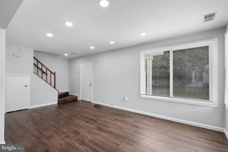 12603 Red Pepper Ct in Germantown, MD - Building Photo - Building Photo