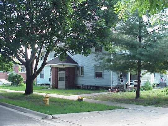 412 May St in Rockford, IL - Building Photo