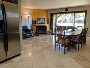 13853 Boquita Dr in Del Mar, CA - Building Photo - Building Photo