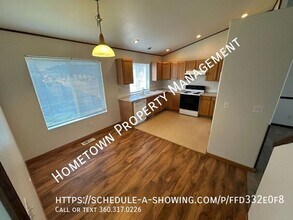 16402 Cascadian Ave SE in Yelm, WA - Building Photo - Building Photo