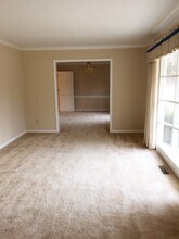 4704 Pauline Ct in Summerfield, NC - Building Photo - Building Photo