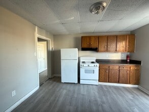 541 S Royal St in Jackson, TN - Building Photo - Building Photo