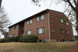 Morningside Townhomes in Hazelwood, MO - Building Photo - Building Photo