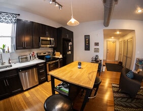 124 S Main St, Unit #3A in Greensburg, PA - Building Photo - Building Photo