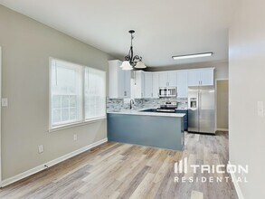 4815 Elmhurst Ridge Ct in Raleigh, NC - Building Photo - Building Photo