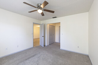 6807 Sandtrap Dr, Unit 6807 Sandtrap in Ft. Myers, FL - Building Photo - Building Photo
