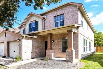 8131 Barnes Ridge Ln in Houston, TX - Building Photo - Building Photo