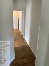 318 E Hillsdale St in Lansing, MI - Building Photo - Building Photo