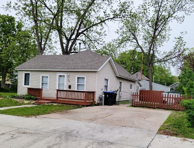 property at 109 Florence St