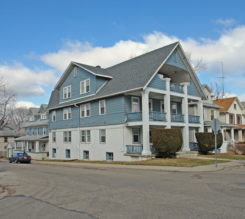 173 Indiana Ave in Dayton, OH - Building Photo