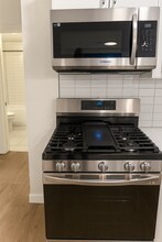 12309-12119 119 Ave NW in Edmonton, AB - Building Photo - Building Photo