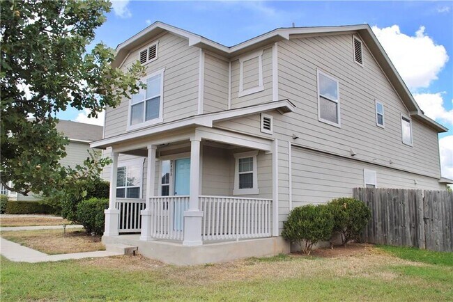 2408 Bluffstone Dr in Round Rock, TX - Foto de edificio - Building Photo