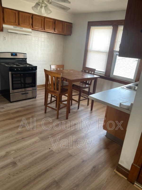 7331 W 60th Pl in Summit, IL - Building Photo - Building Photo