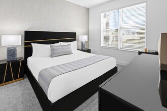 5331 Asterisk Ave in Orlando, FL - Building Photo - Building Photo
