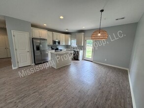 1010 Briarwood Dr in Oxford, MS - Building Photo - Building Photo