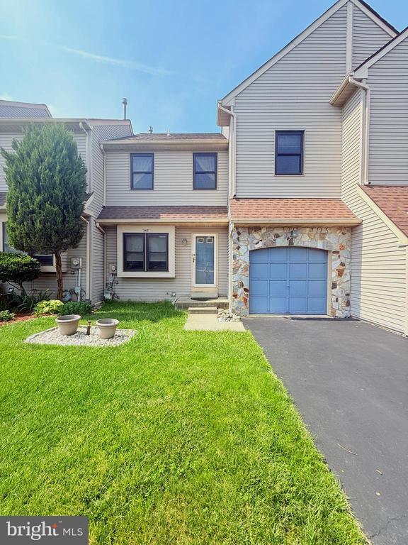 property at 343 Basswood Cir