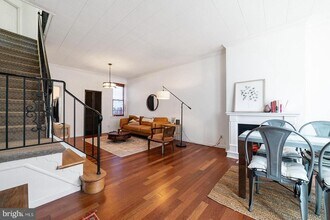 1517 E Susquehanna Ave in Philadelphia, PA - Building Photo - Building Photo