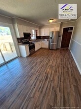 3766 Colonial Cove in Hope Mills, NC - Building Photo - Building Photo