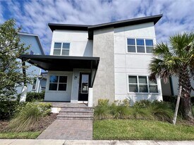 8255 Nemours Pkwy in Orlando, FL - Building Photo