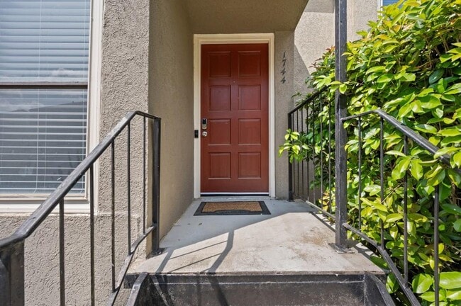 1744 Woodcliff Pl NE in Atlanta, GA - Building Photo - Building Photo