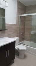 1263 18th Ave in San Francisco, CA - Building Photo - Building Photo