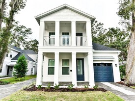 2410 Amherst Ave in Orlando, FL - Building Photo