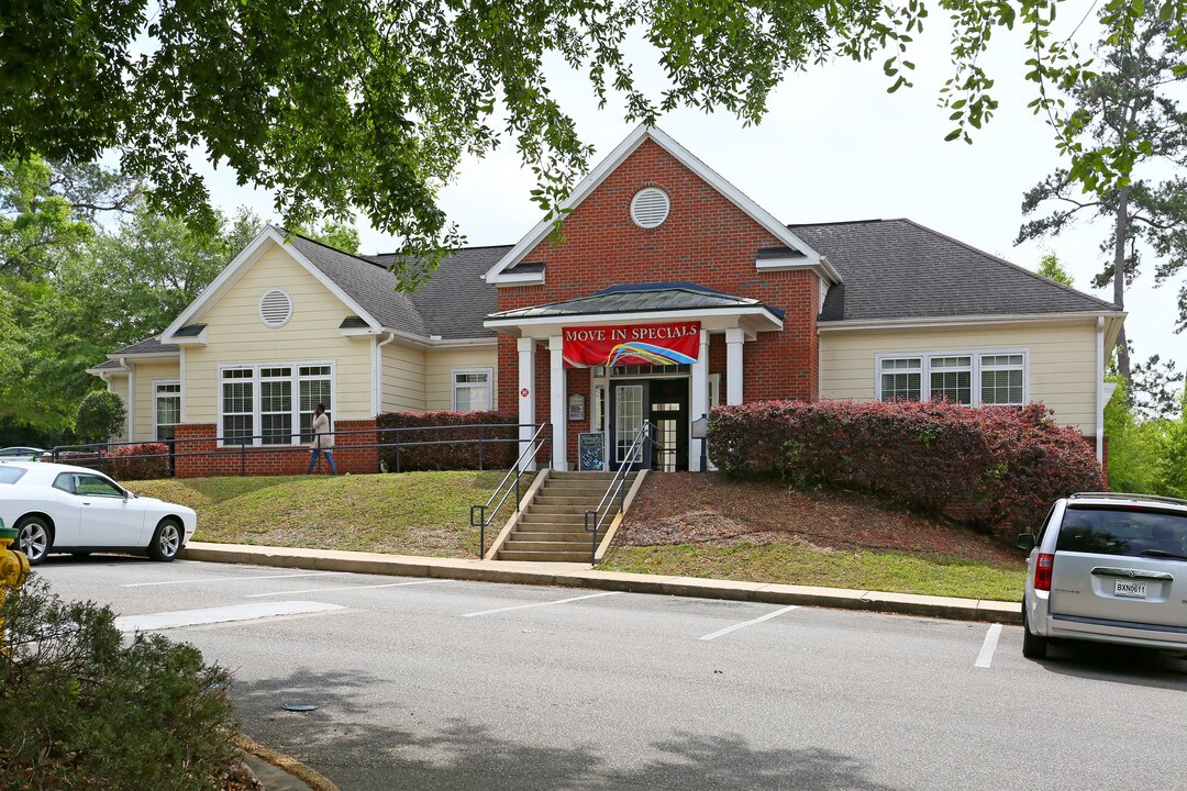 The Retreat at Four Points in Tallahassee, FL - Building Photo