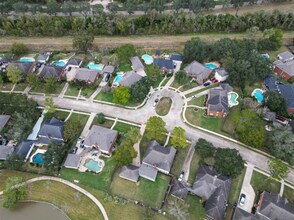 4019 St Michaels Ct in Sugar Land, TX - Foto de edificio - Building Photo