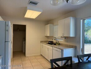 2384 Apache Dr in Melbourne, FL - Building Photo - Building Photo