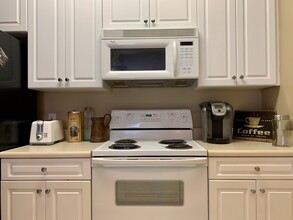423 N Donahue Dr, Unit # 2 in Auburn, AL - Building Photo - Building Photo