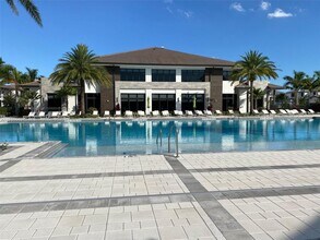 4612 NW 83rd Pky in Doral, FL - Building Photo - Building Photo