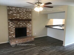 2022 Oak Shores Dr in Humble, TX - Foto de edificio - Building Photo