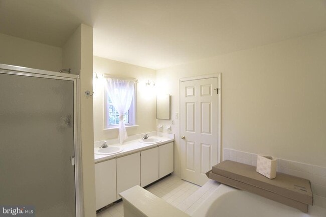 property at 1703 Smedley Ct