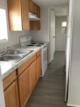 1505 Goodyear Ave in Lakeland, FL - Building Photo - Building Photo