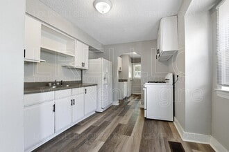 4217 Grand Ave in Louisville, KY - Building Photo - Building Photo